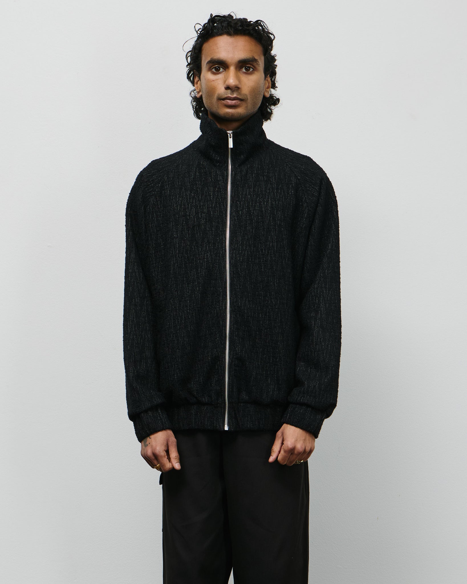 Rag Zip - Black Structure