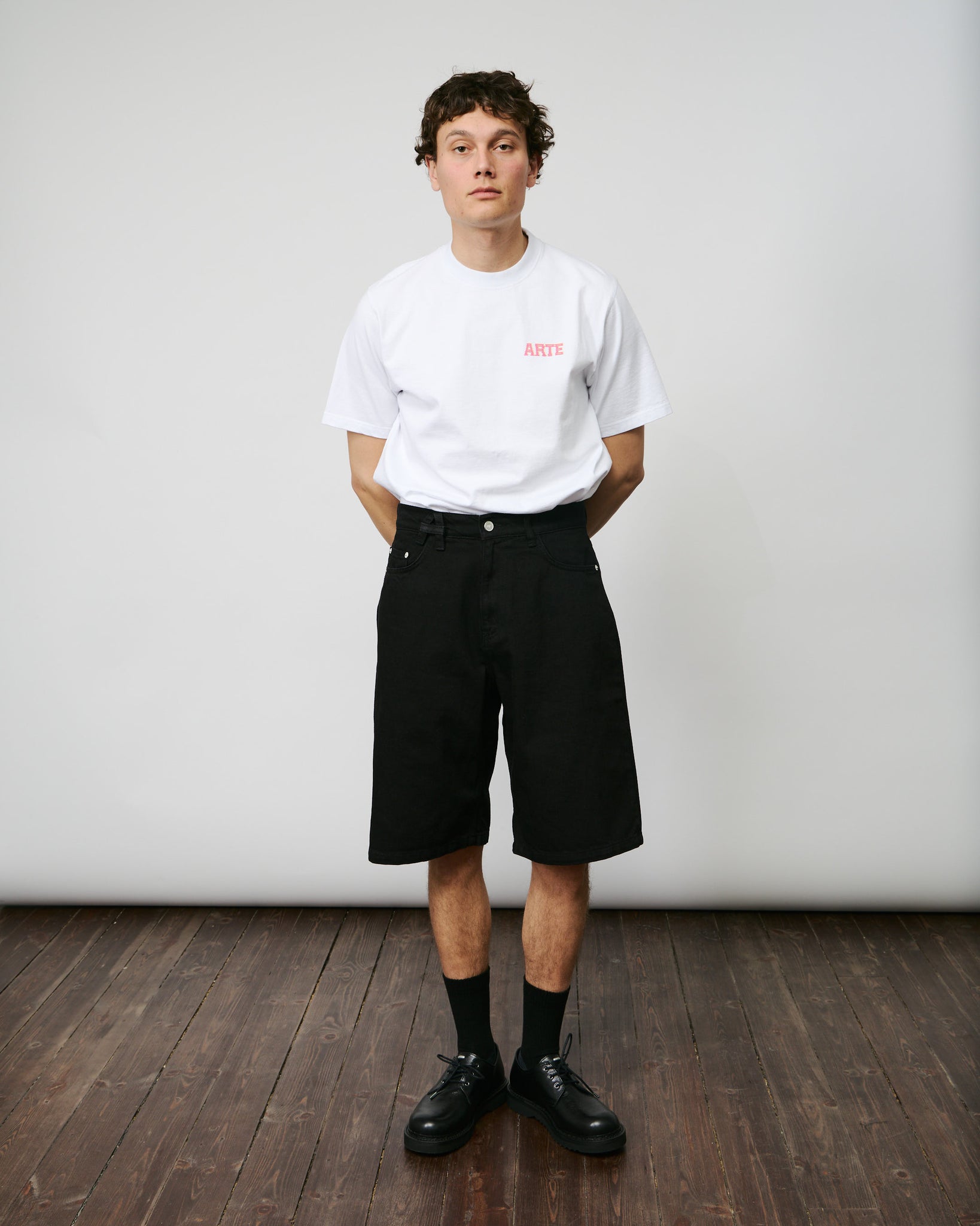 Belt Detail Shorts - Black