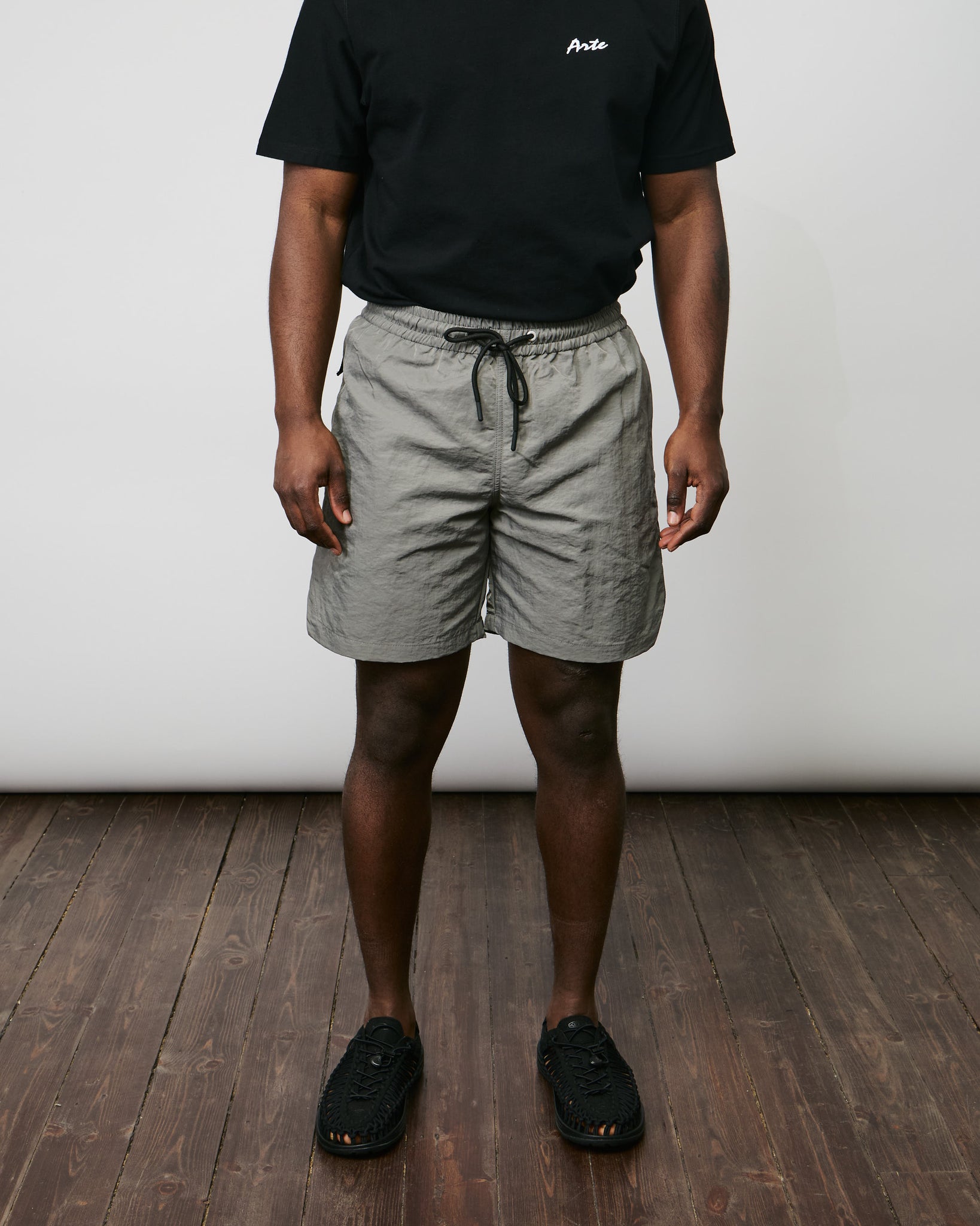 Mike Shorts - Light Grey