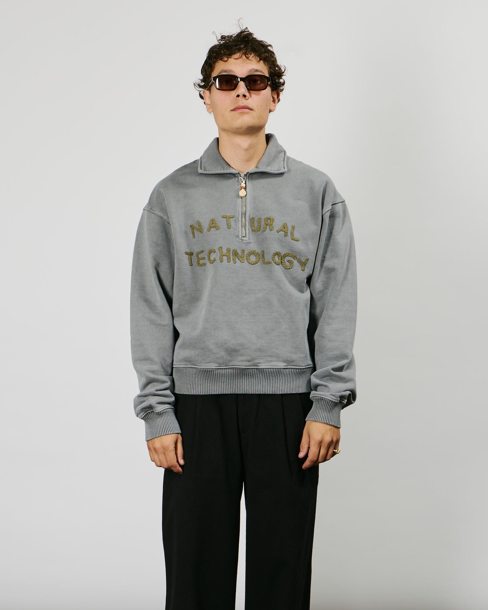 Geo Pullover - Washed Grey