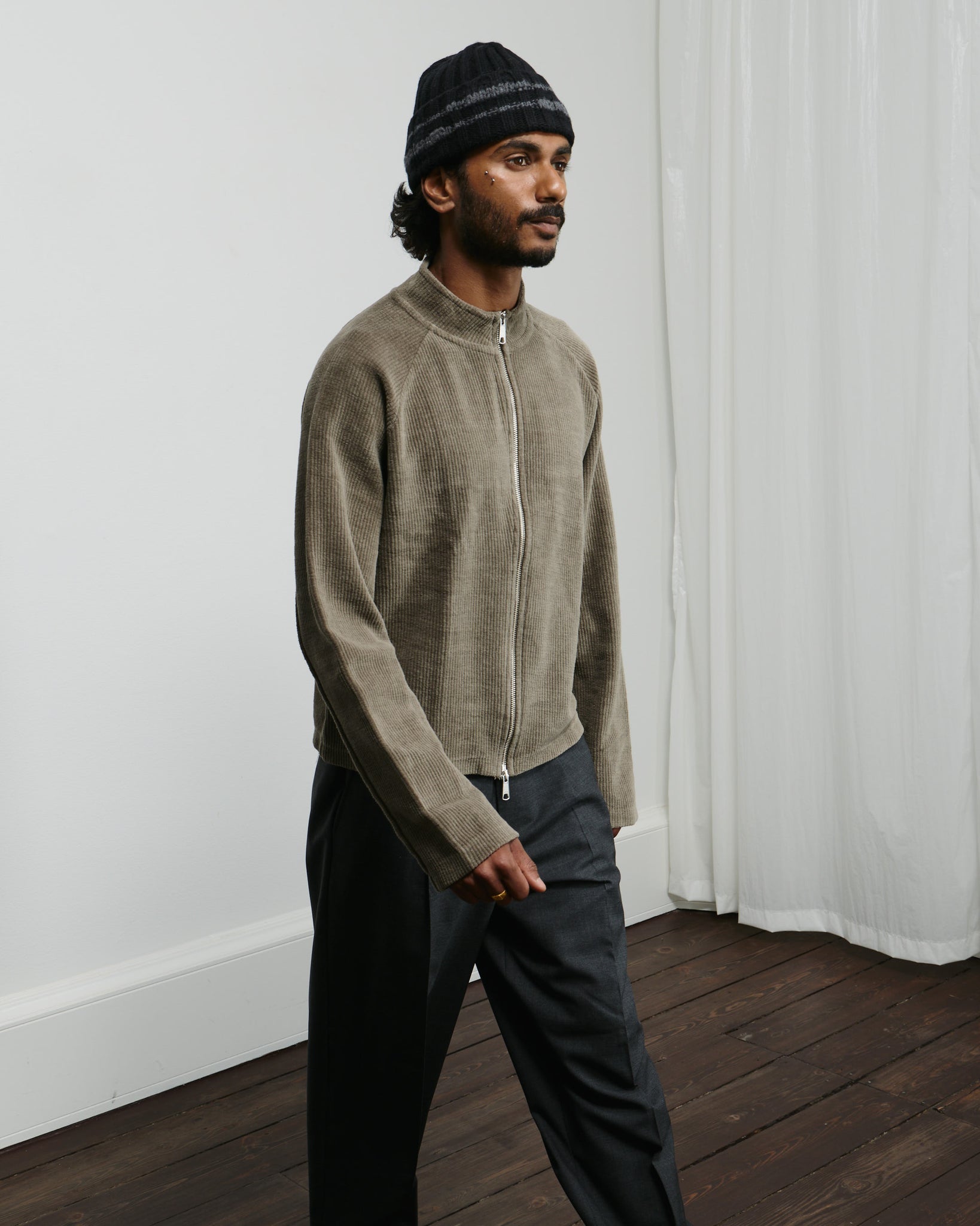 Leisure Zip Up - Faded Taupe Jersey Cord