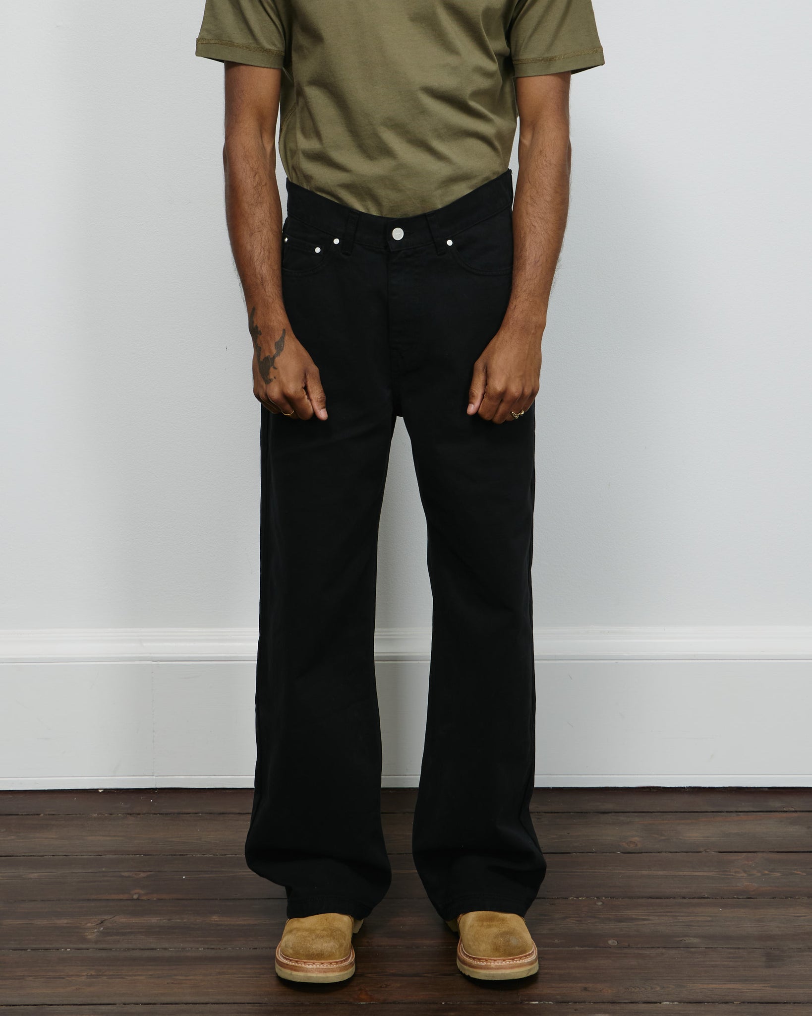 Back Pocket Graphic Pants - Black