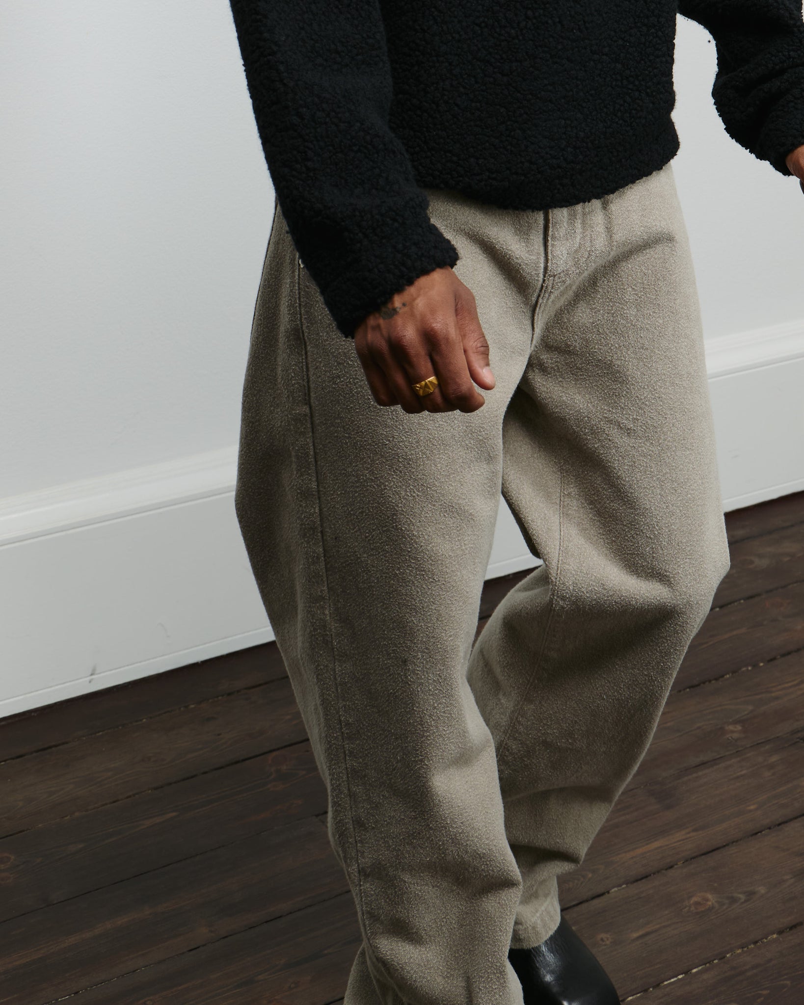Straight Cut Jeans - Brushed Mudstone