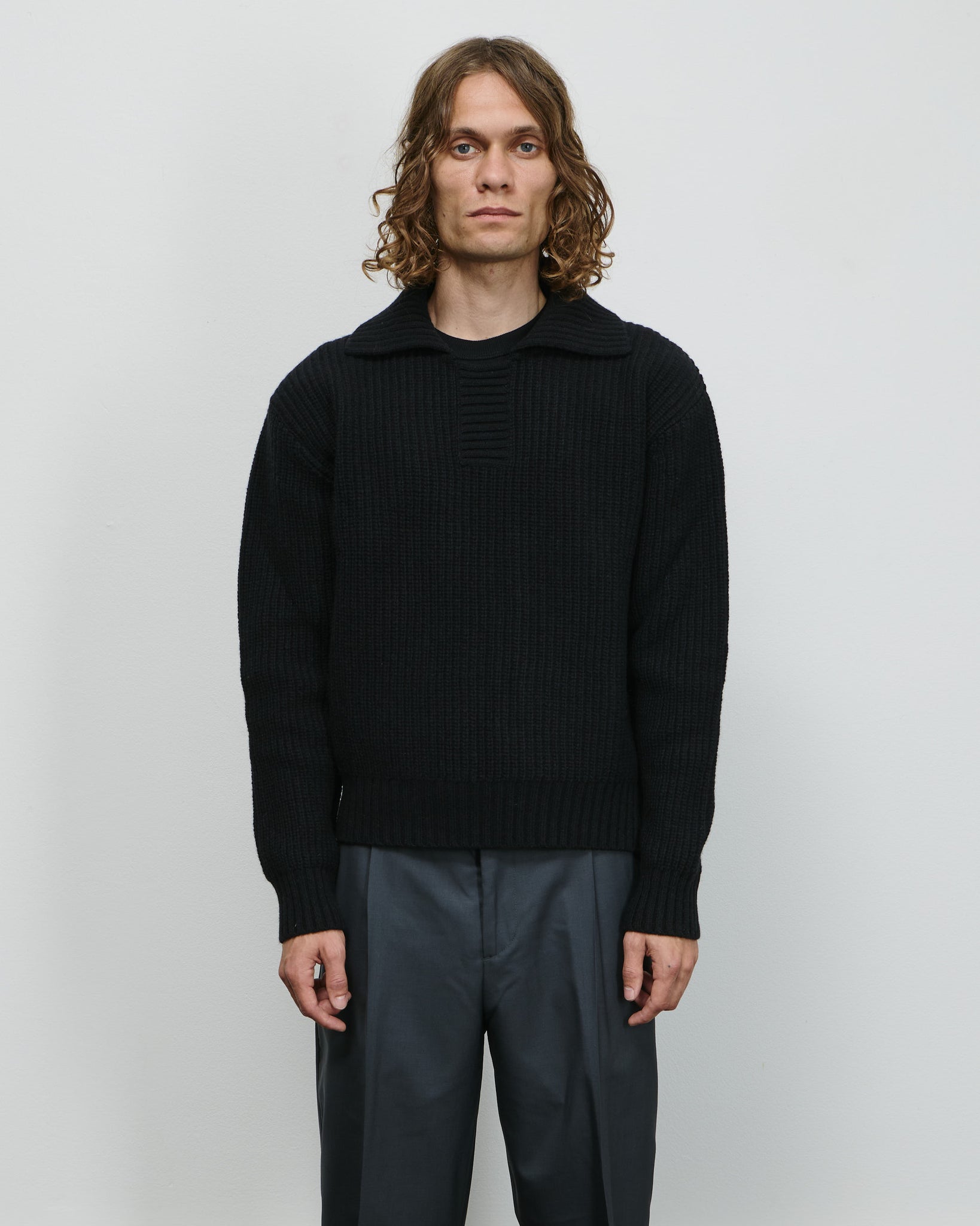 Collar Sweater - Black