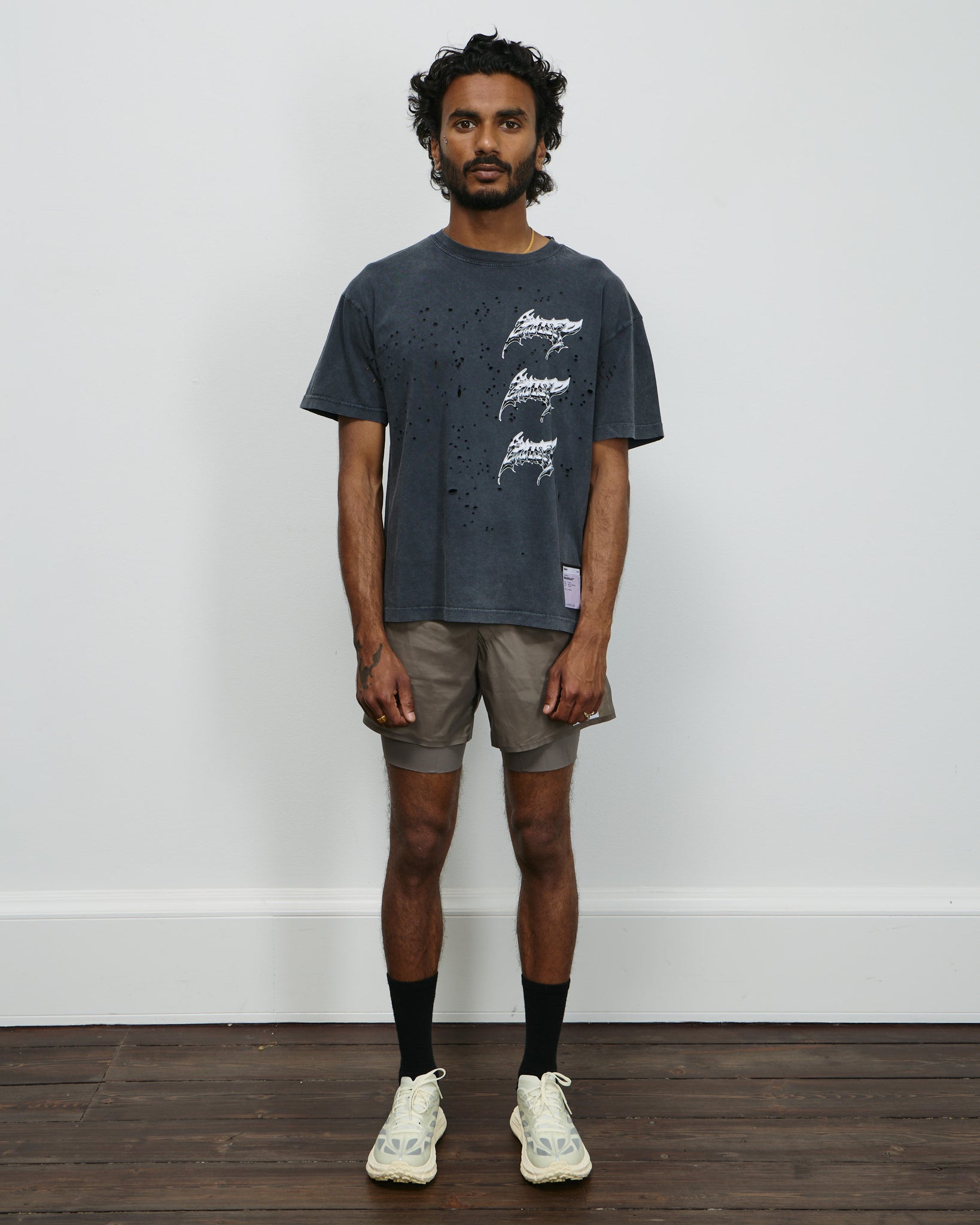 MothTech T-shirt - Aged Black