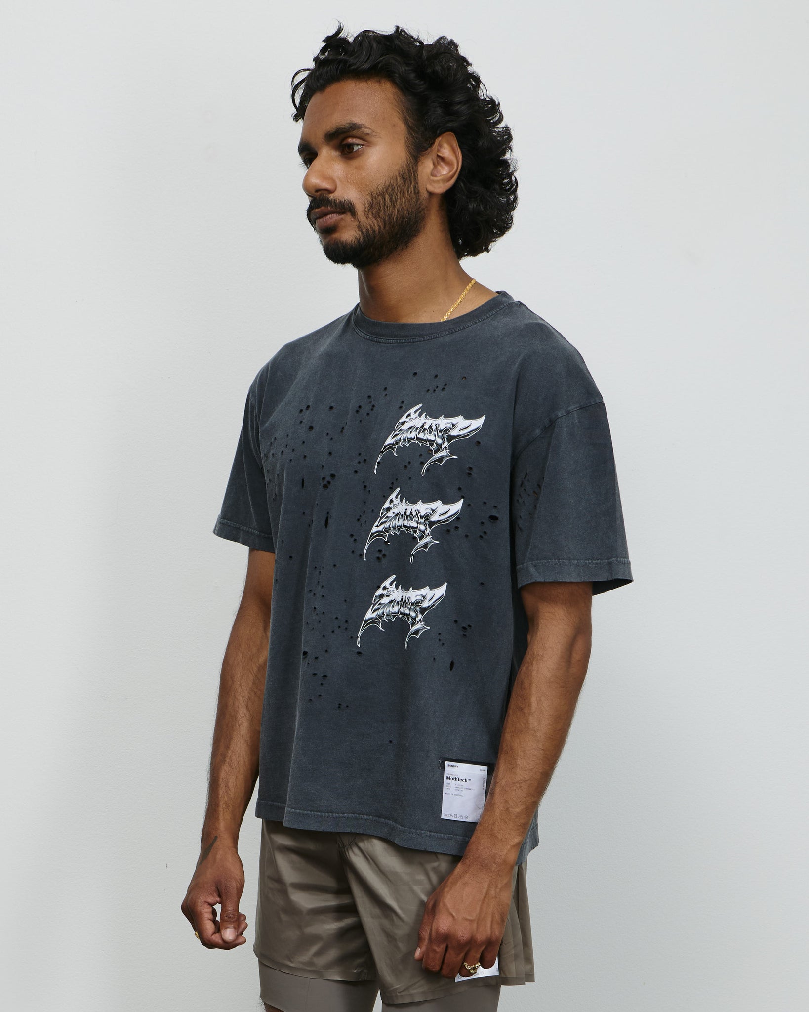 MothTech T-shirt - Aged Black