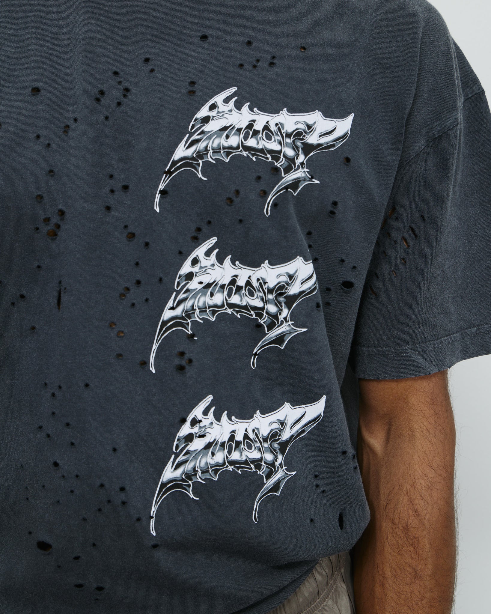 MothTech T-shirt - Aged Black