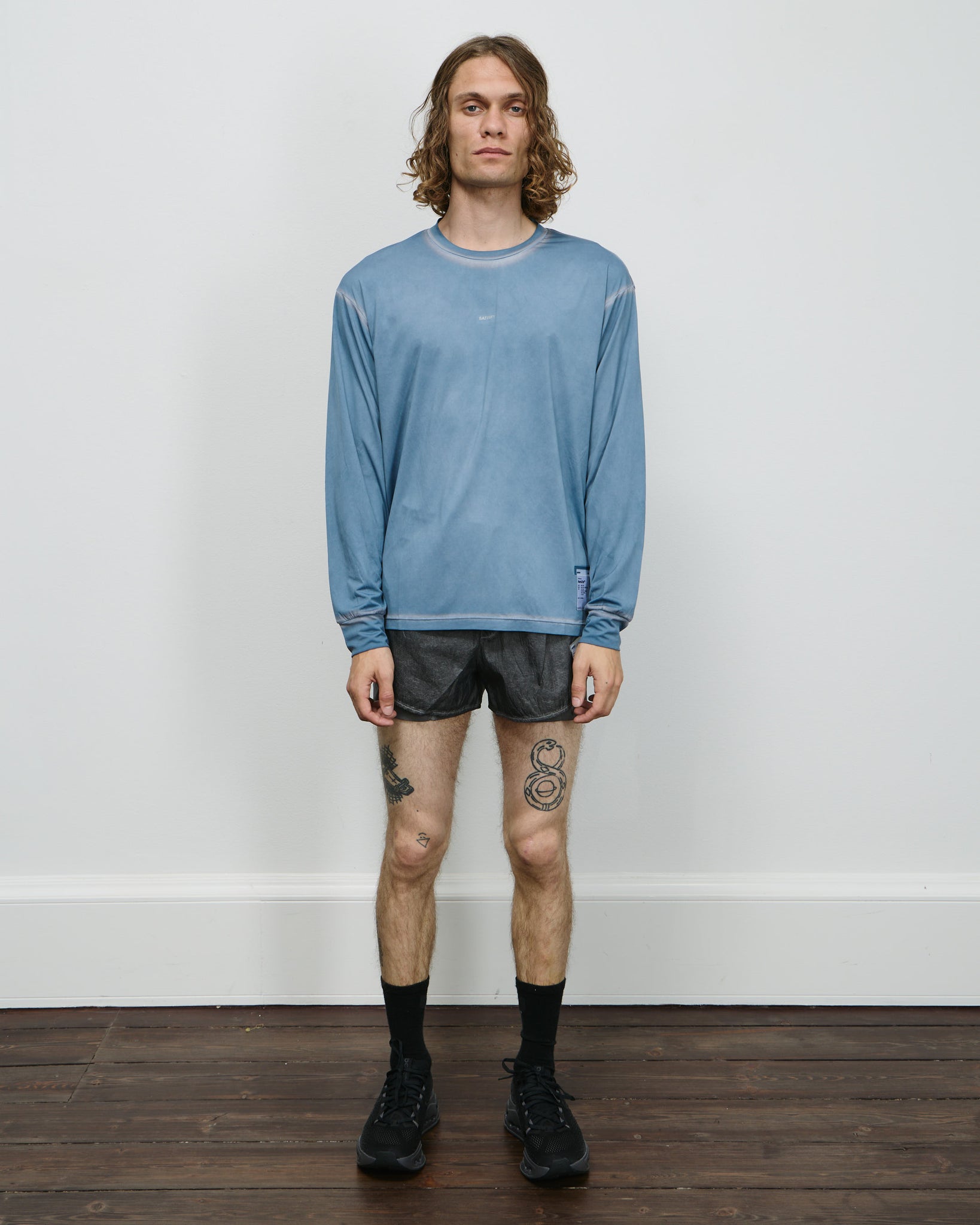 Auralite Long Tee - Pigment Slate