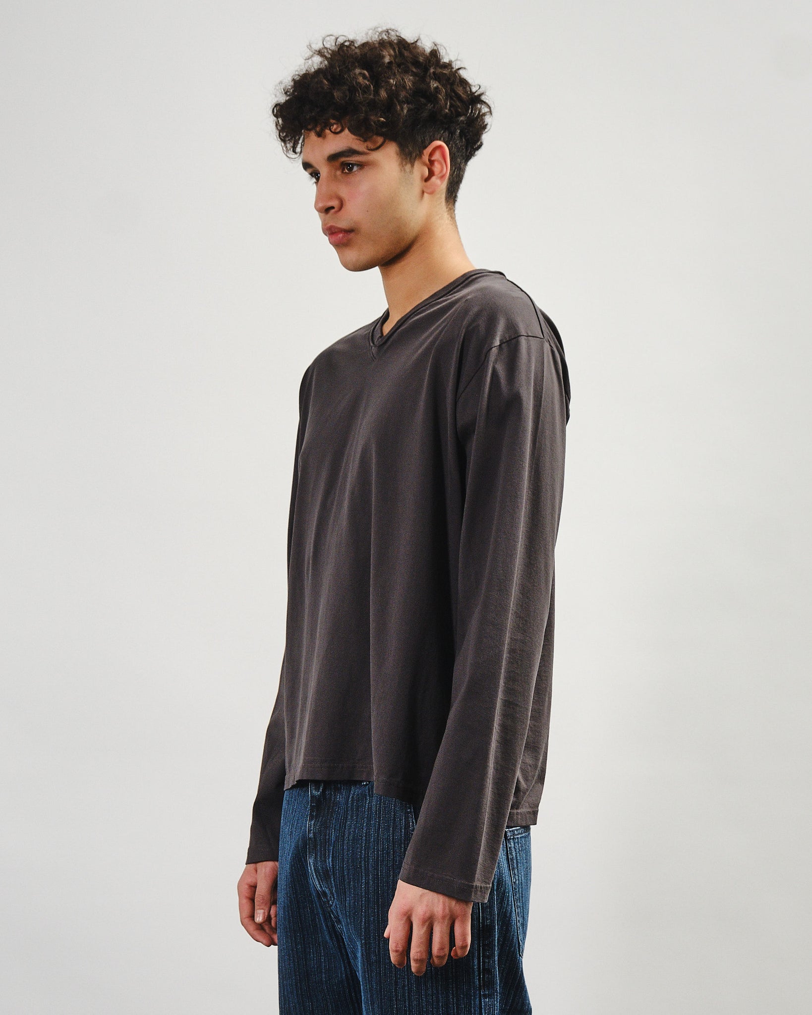 LS V-Neck - Dark Grey