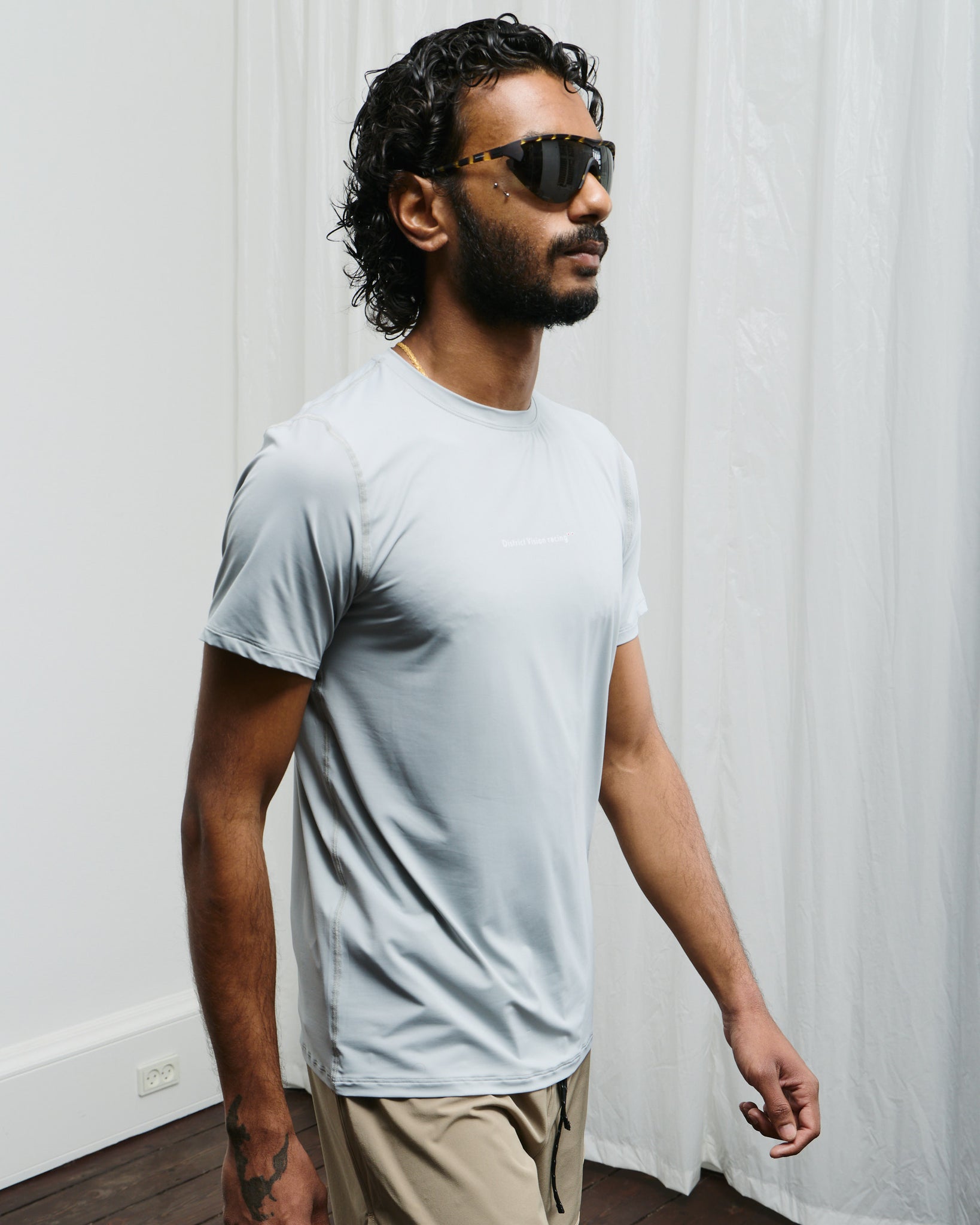Ultralight Aloe Short Sleeve Tee - Granite