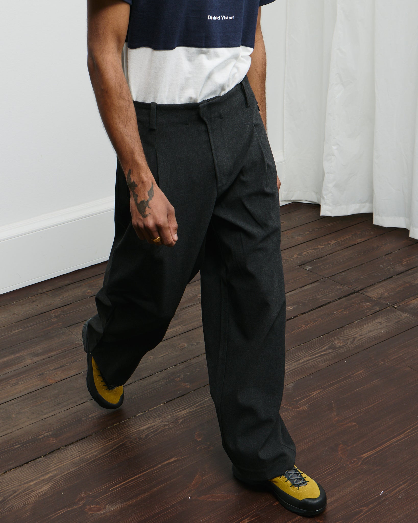 Waypoint Texture Trouser - Dark Grey