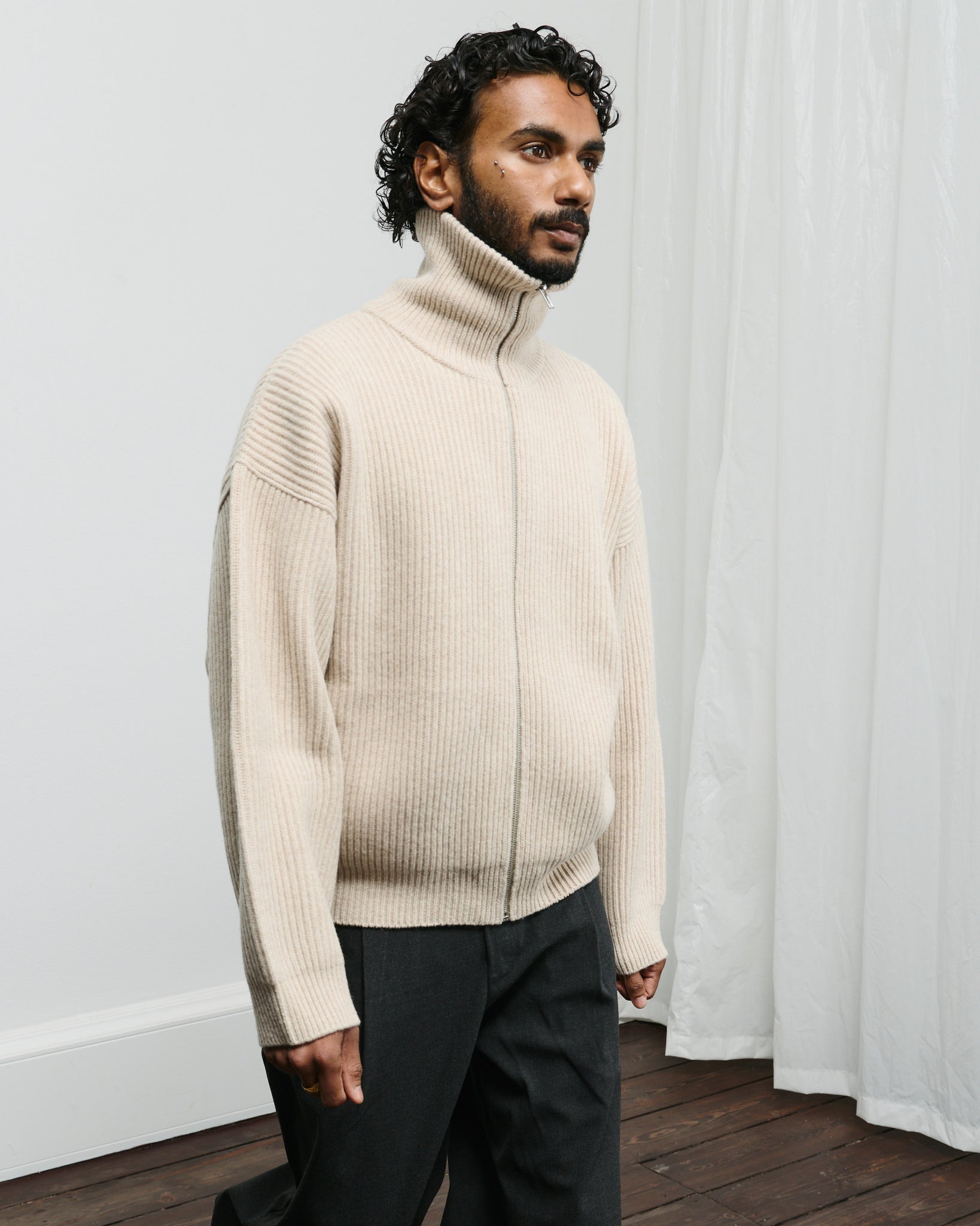 Vonarstraeti Zipped Sweater - Feather Grey