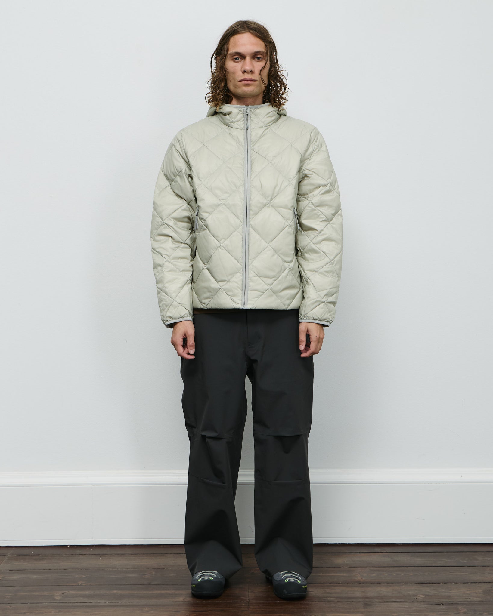 Base LT Down Hooded Jacket - Sand