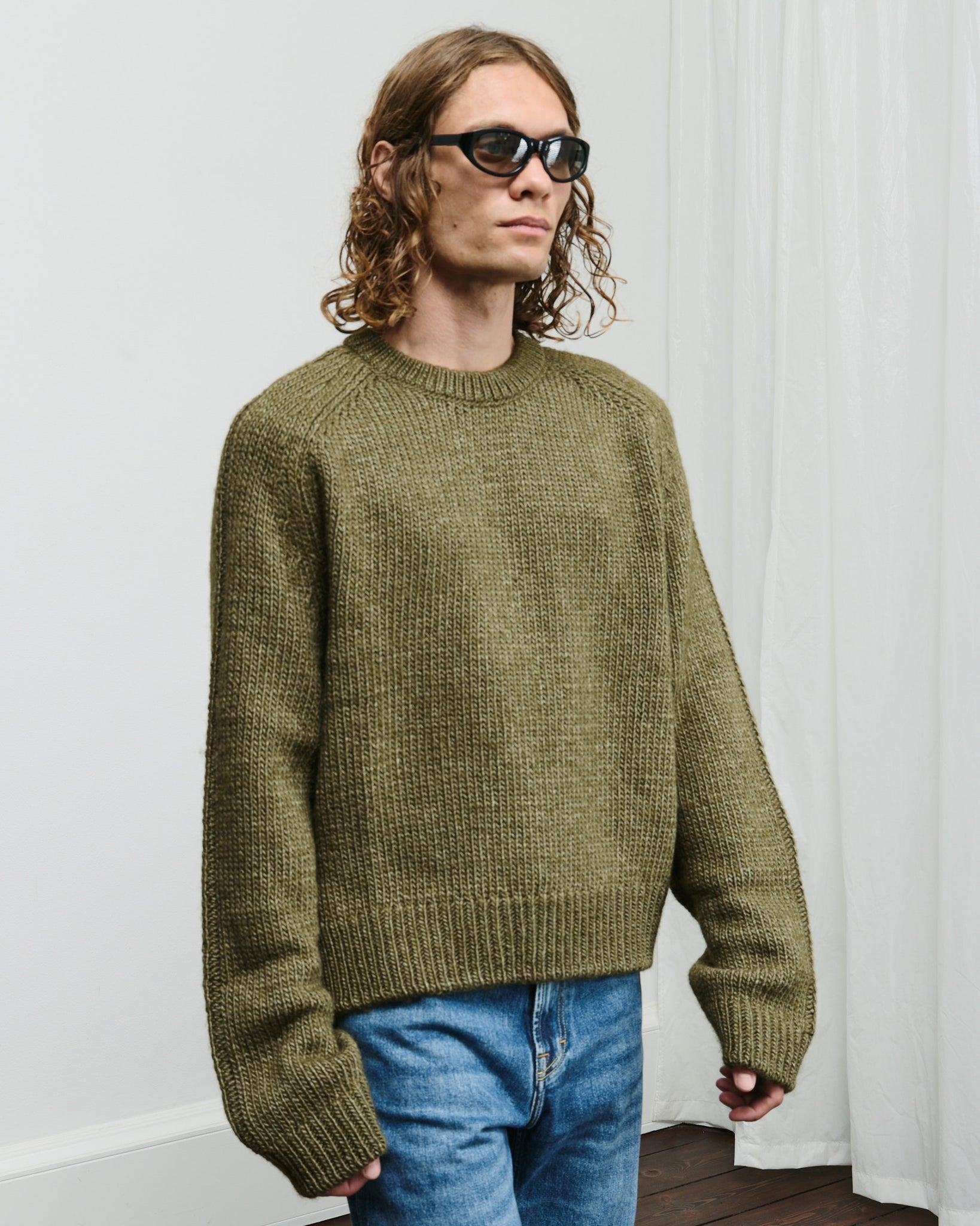 True Roundneck - Flush Green Rustic Wool Silk