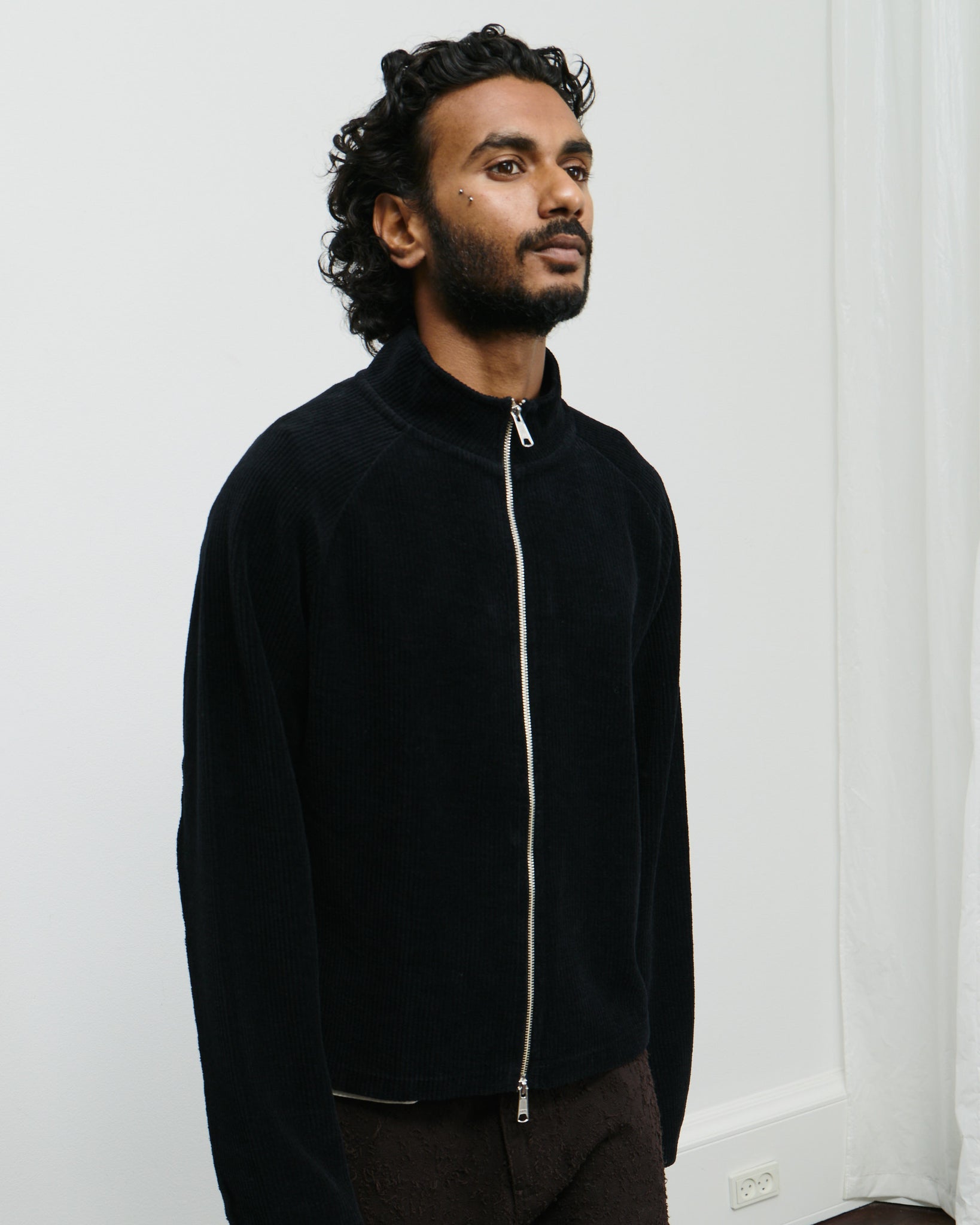 Leisure Zip Up - Black Jersey Cord