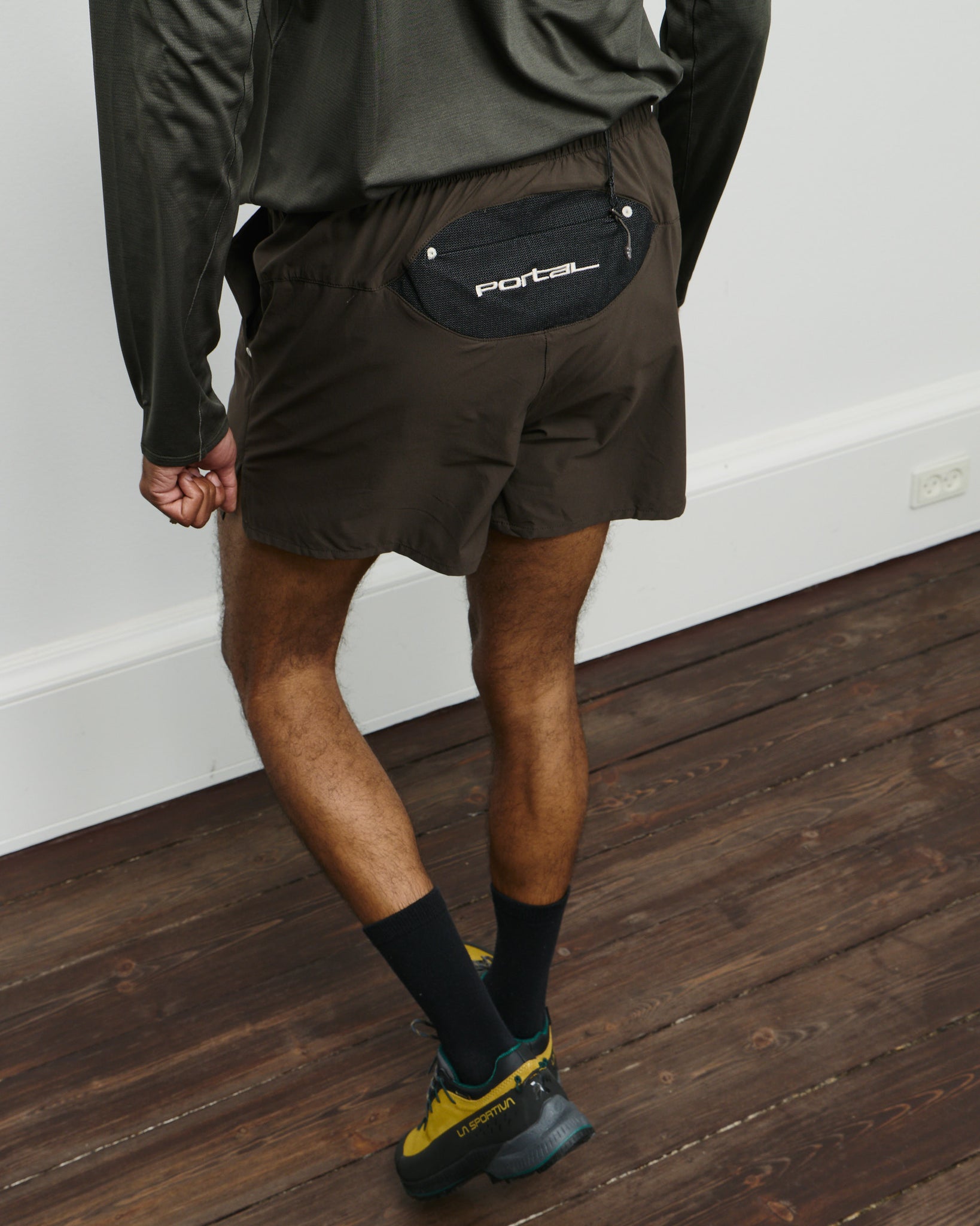 Marka Liner Short - Dark Olive