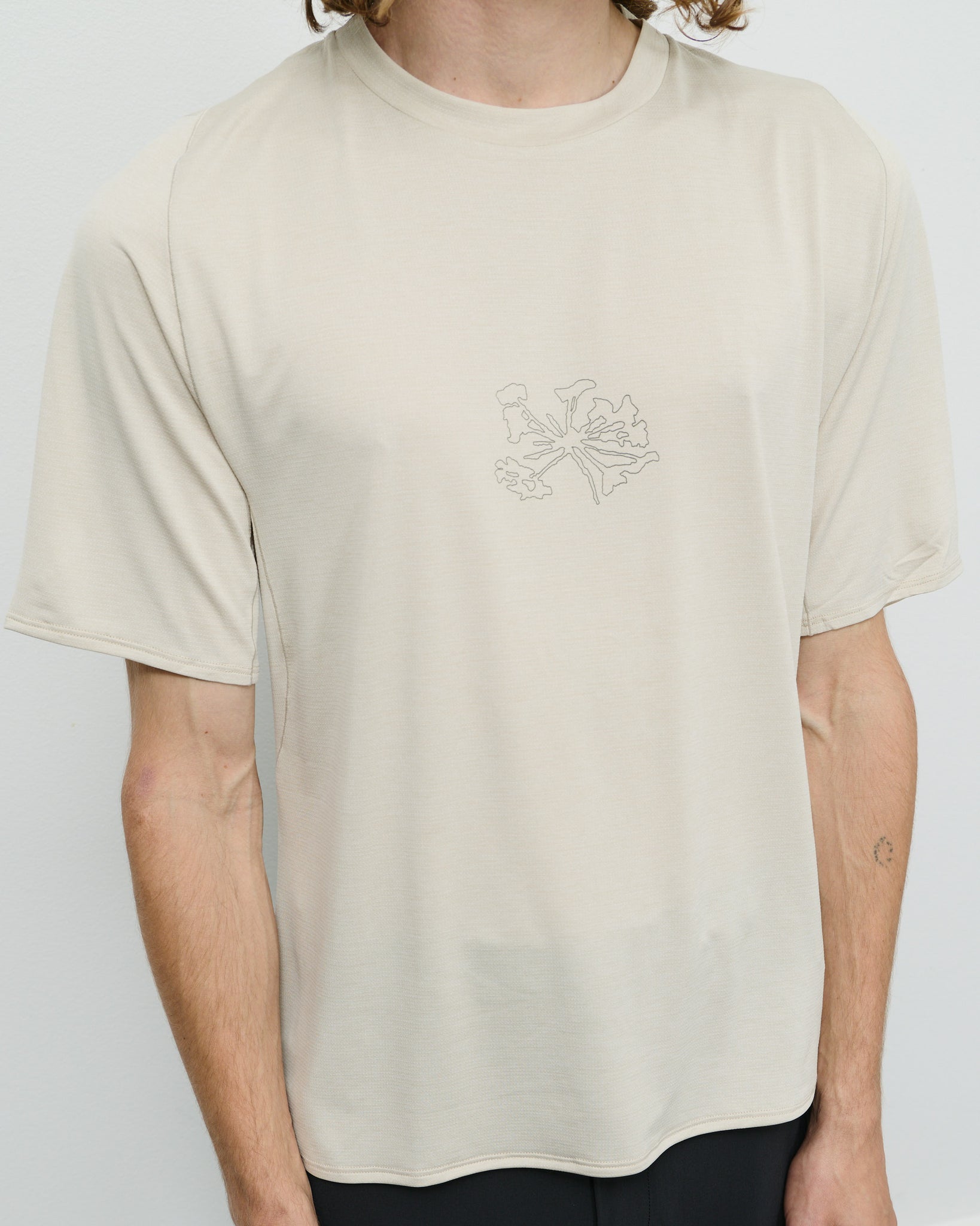 Lateral Peak SS T - Bone White