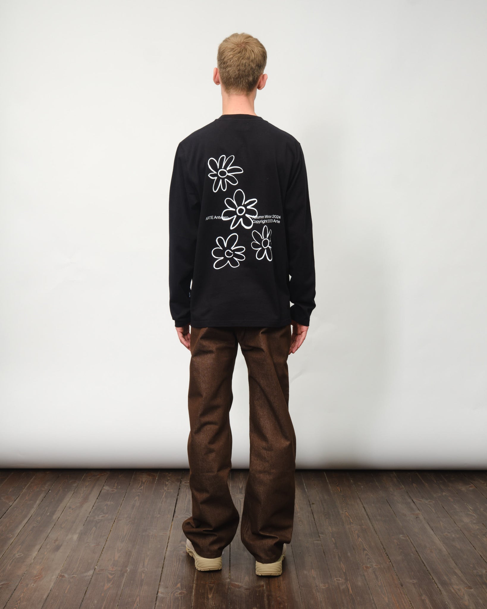 Flowers Longsleeve - Black