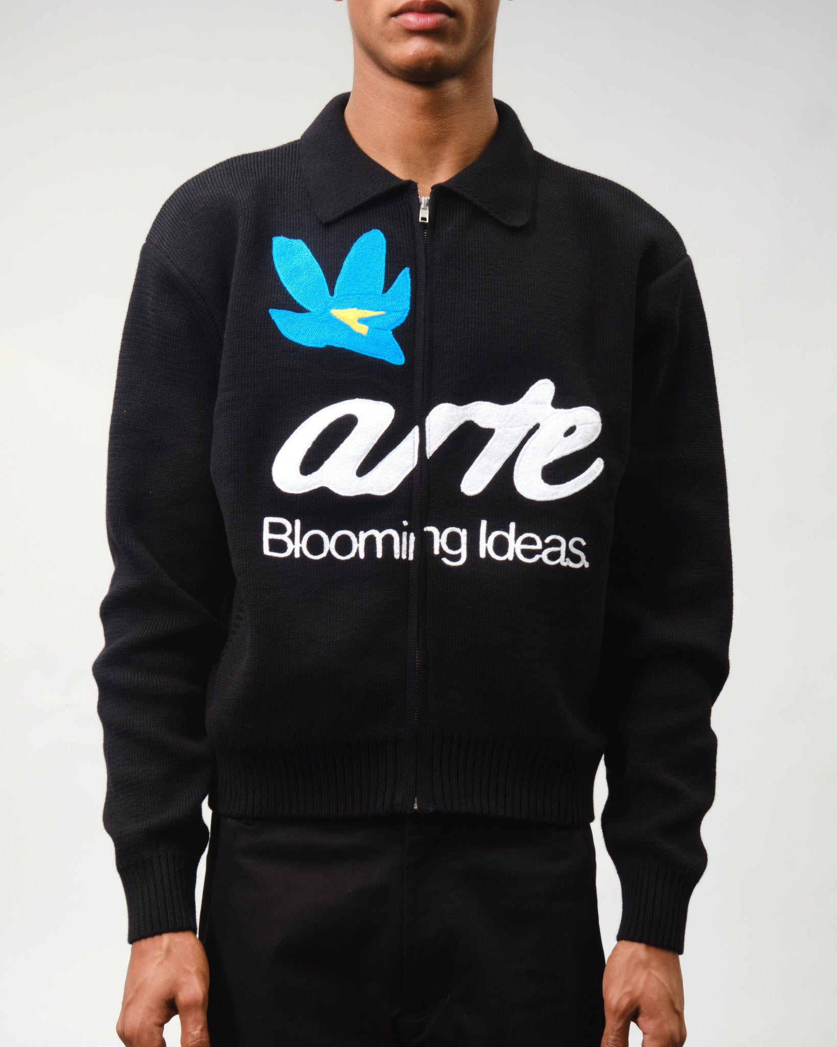 Blooming Ideas Cardigan - Black