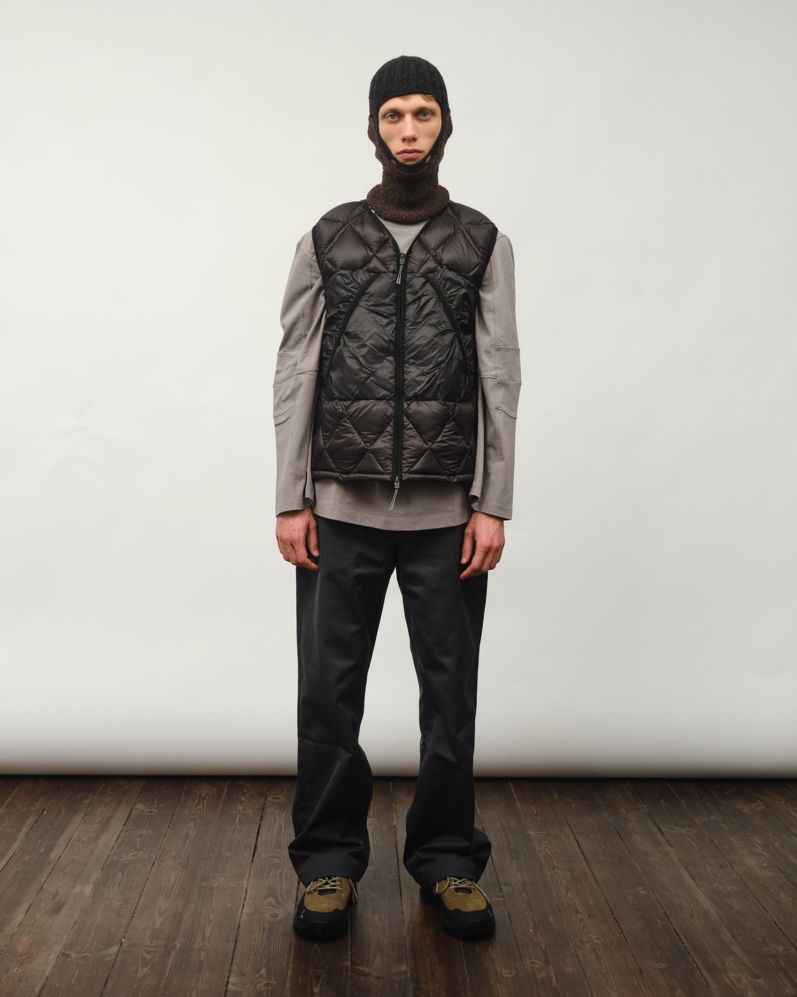 Light Down Vest - Black