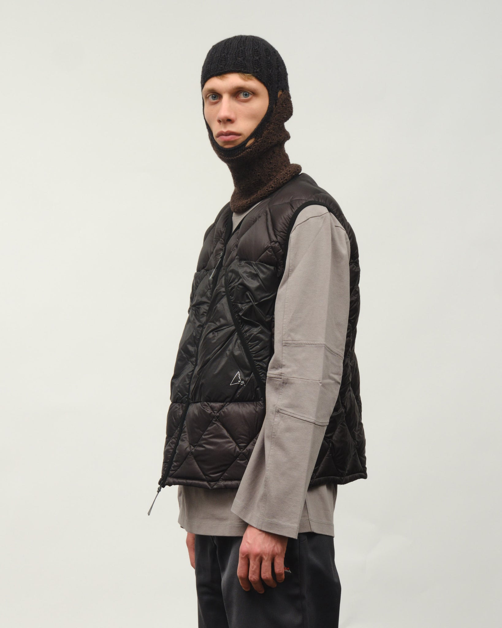 Light Down Vest - Black