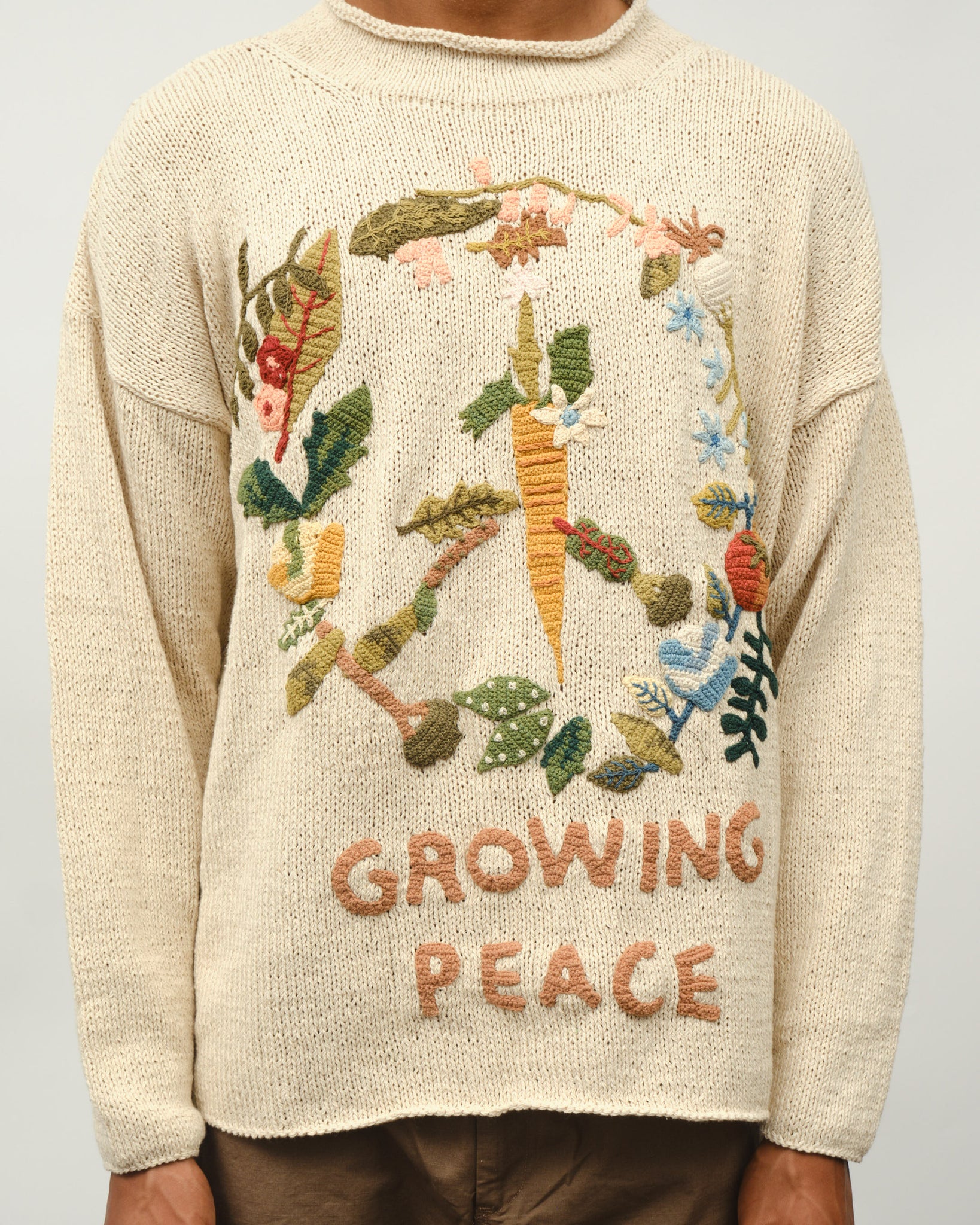 Twinsun Rollneck - Ecru Growing Peace