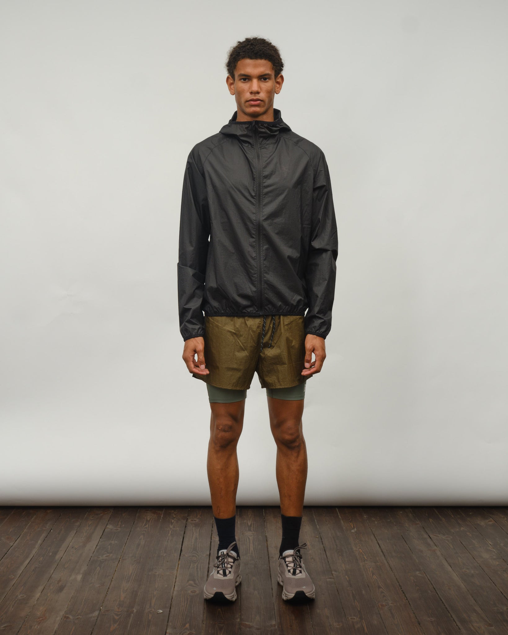 Ultralight DWR Wind Jacket - Black