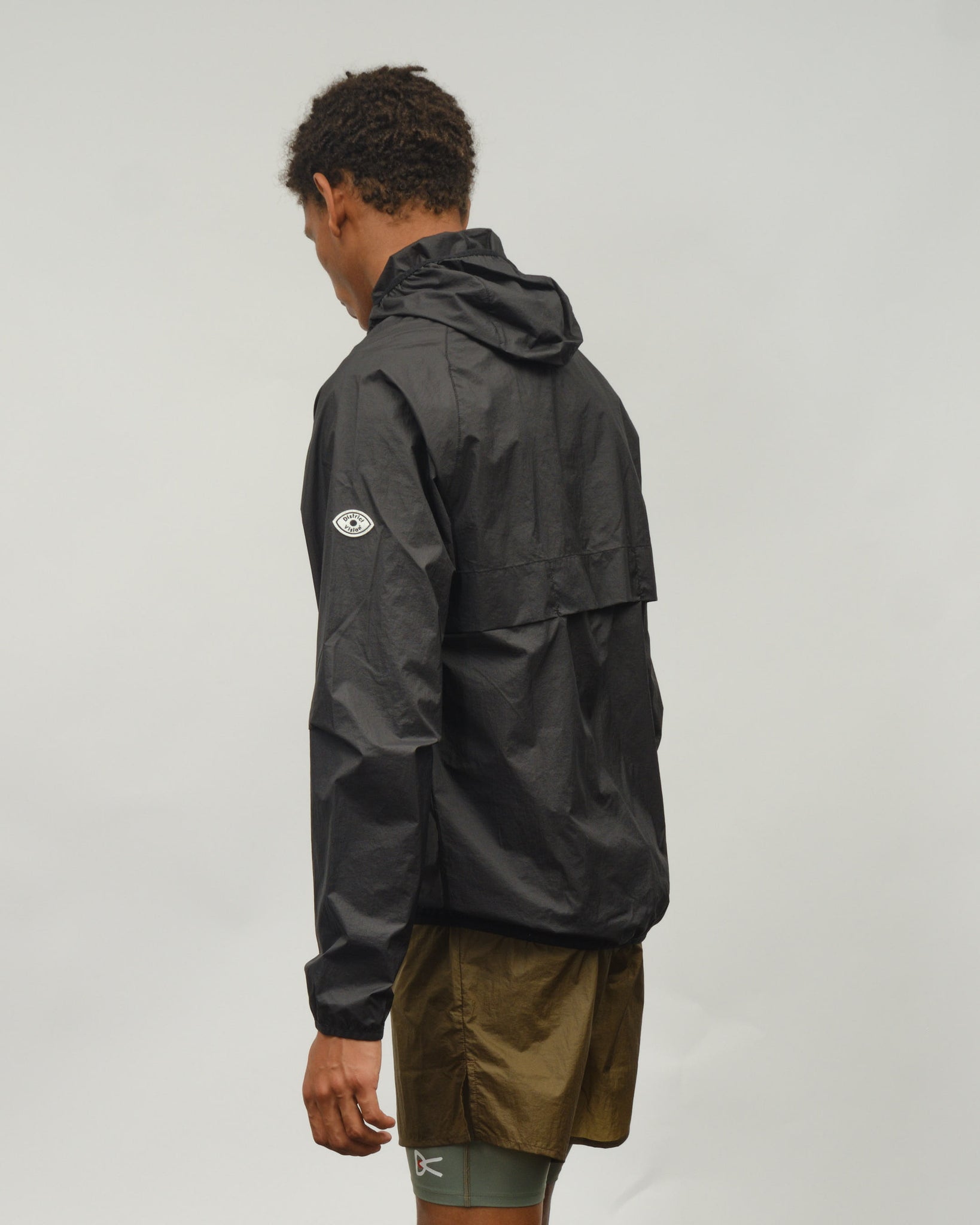 Ultralight DWR Wind Jacket - Black