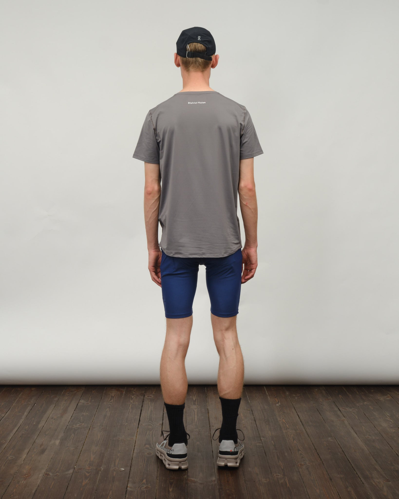 Lightweight Short Sleeve Tee - Carbon