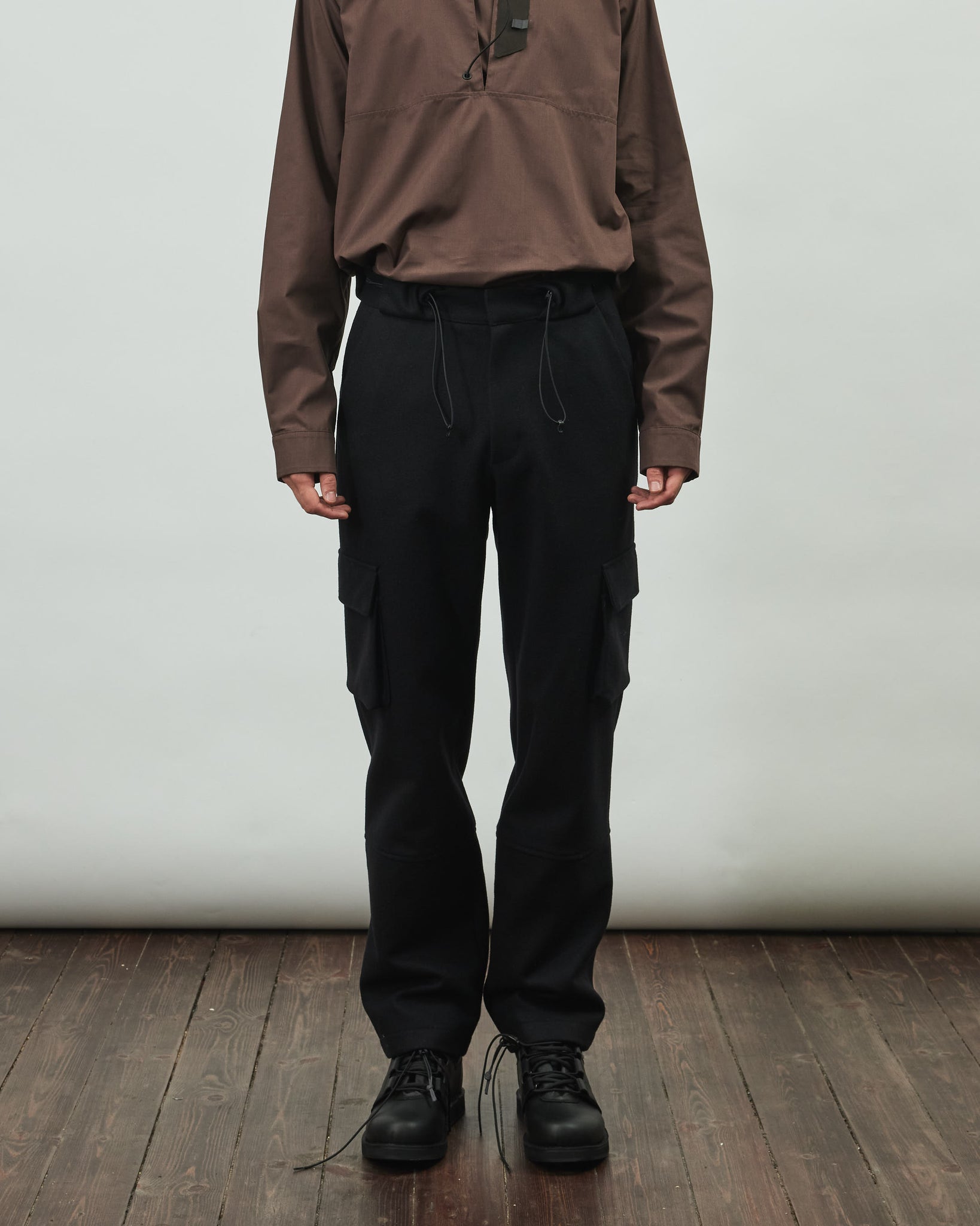 Wool Cloth Cargo Pants - Black