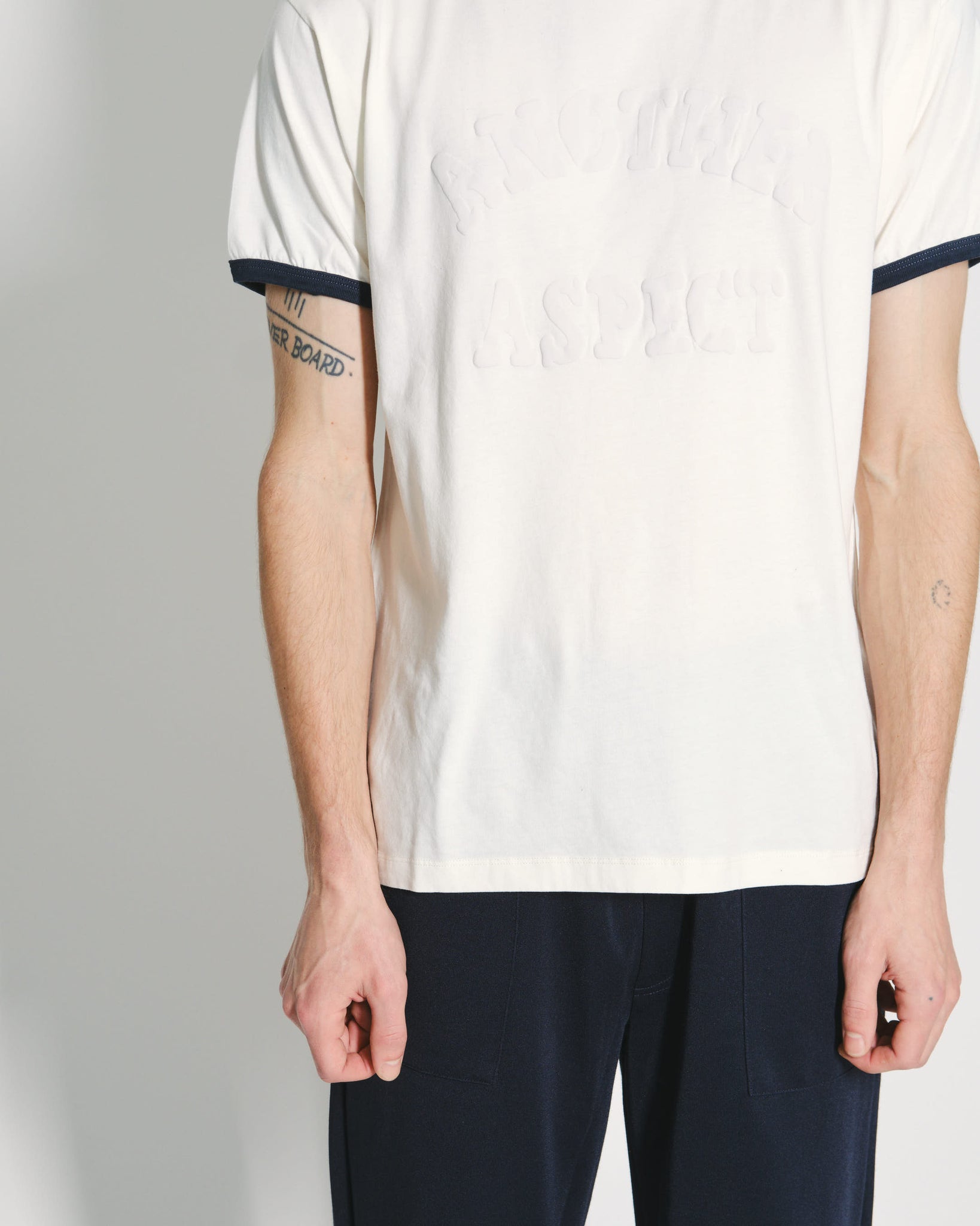 Another T-Shirt 2.0 - White/Navy