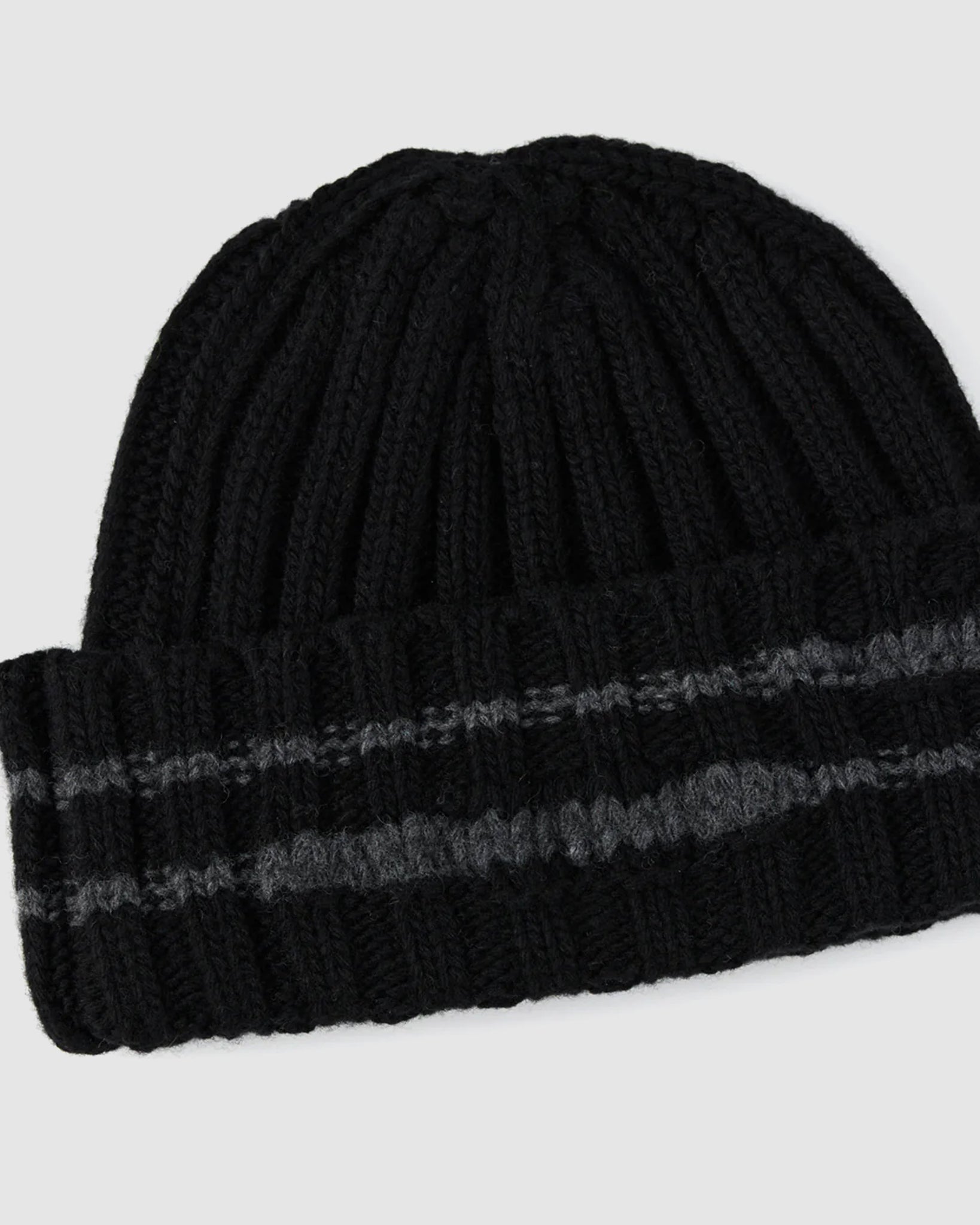 Court Beanie - Black
