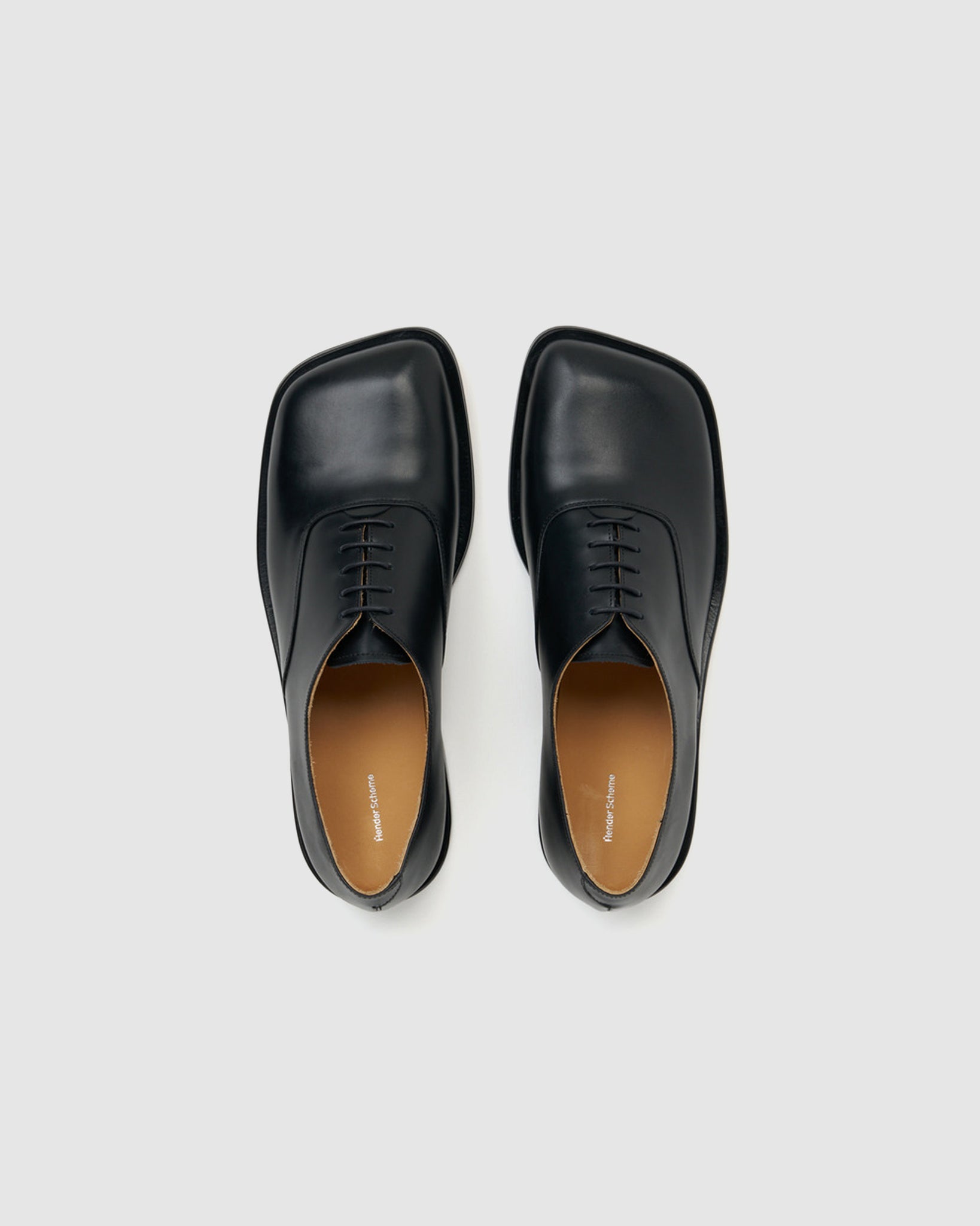 Bear Foot Balmoral - Black