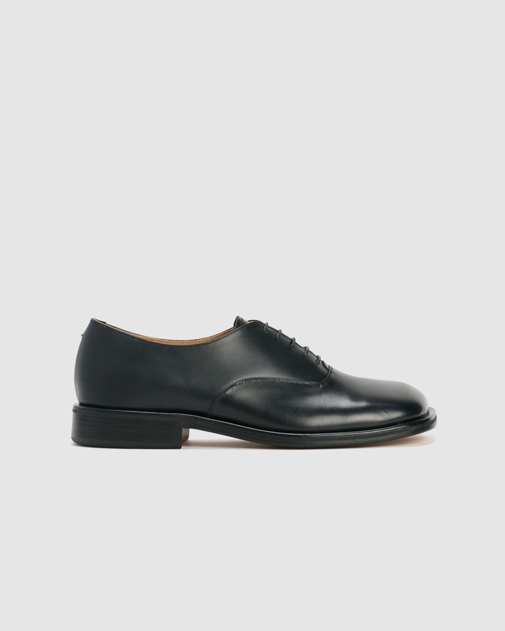 Bear Foot Balmoral - Black