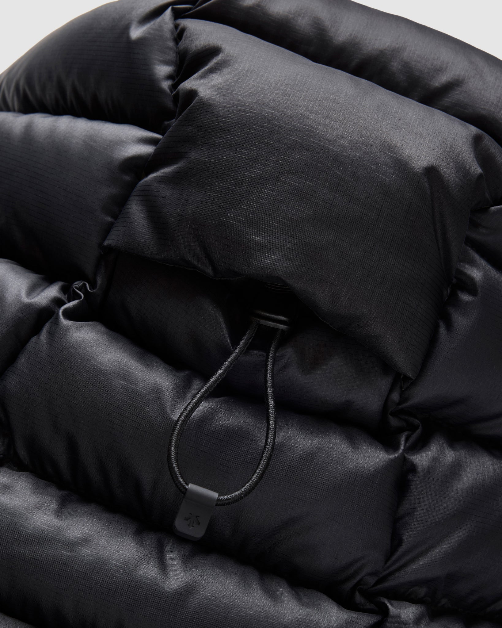 Descente Allterrain x JJJJound Down Jacket - Black/Charcoal