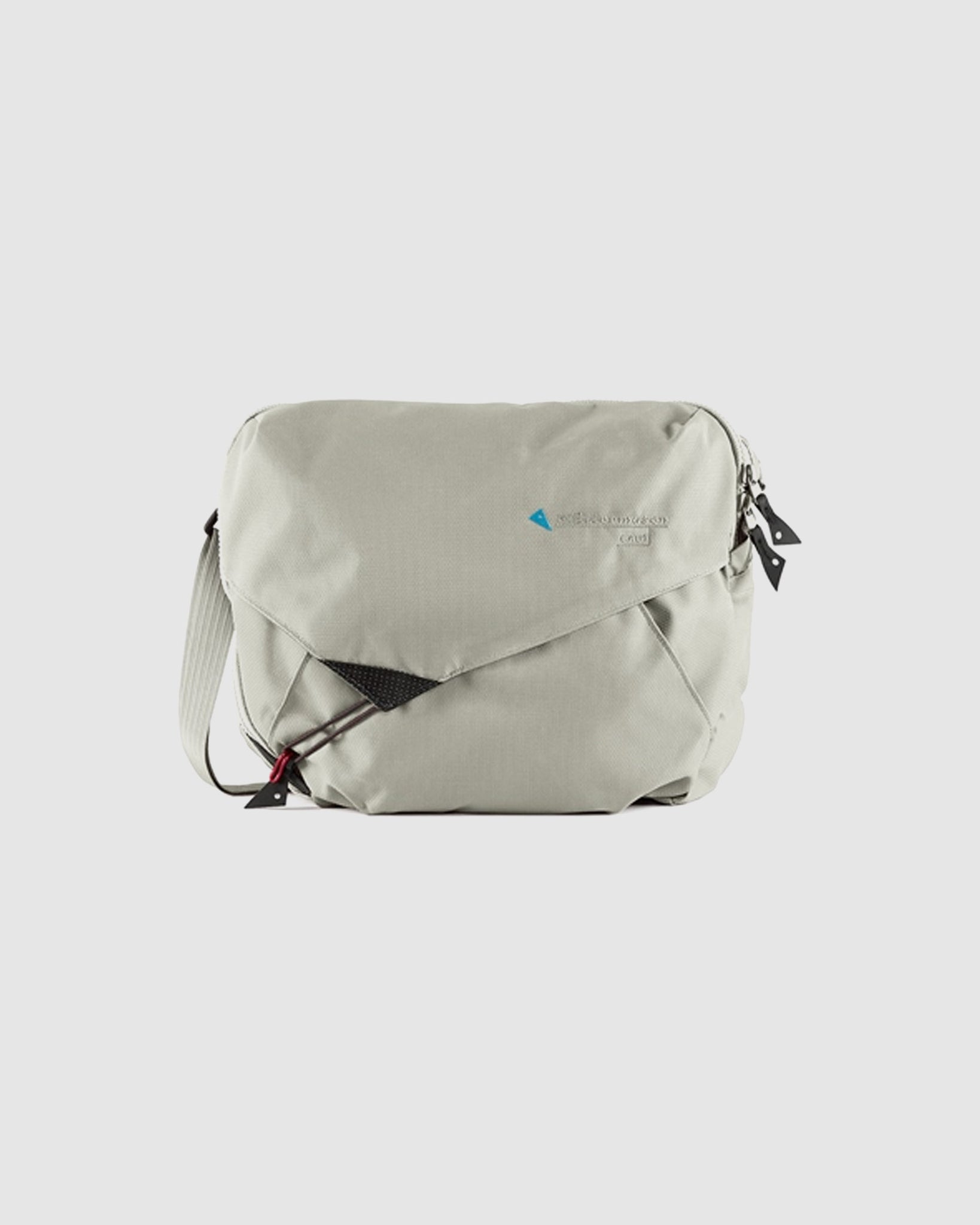 Gaut Messenger Bag - Silver