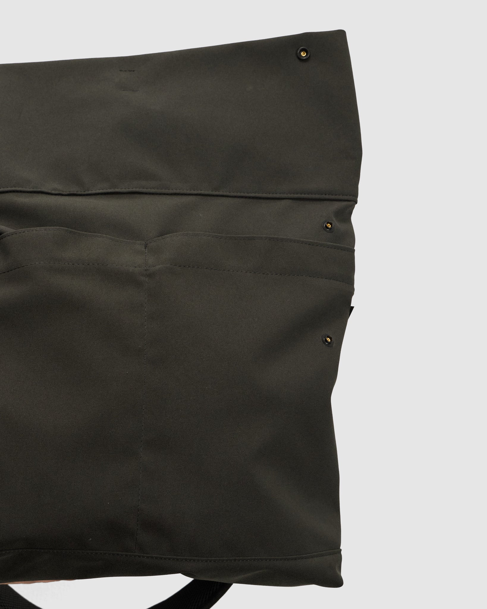Wr Canvas Shoulder Bag - Dark Soil Grey