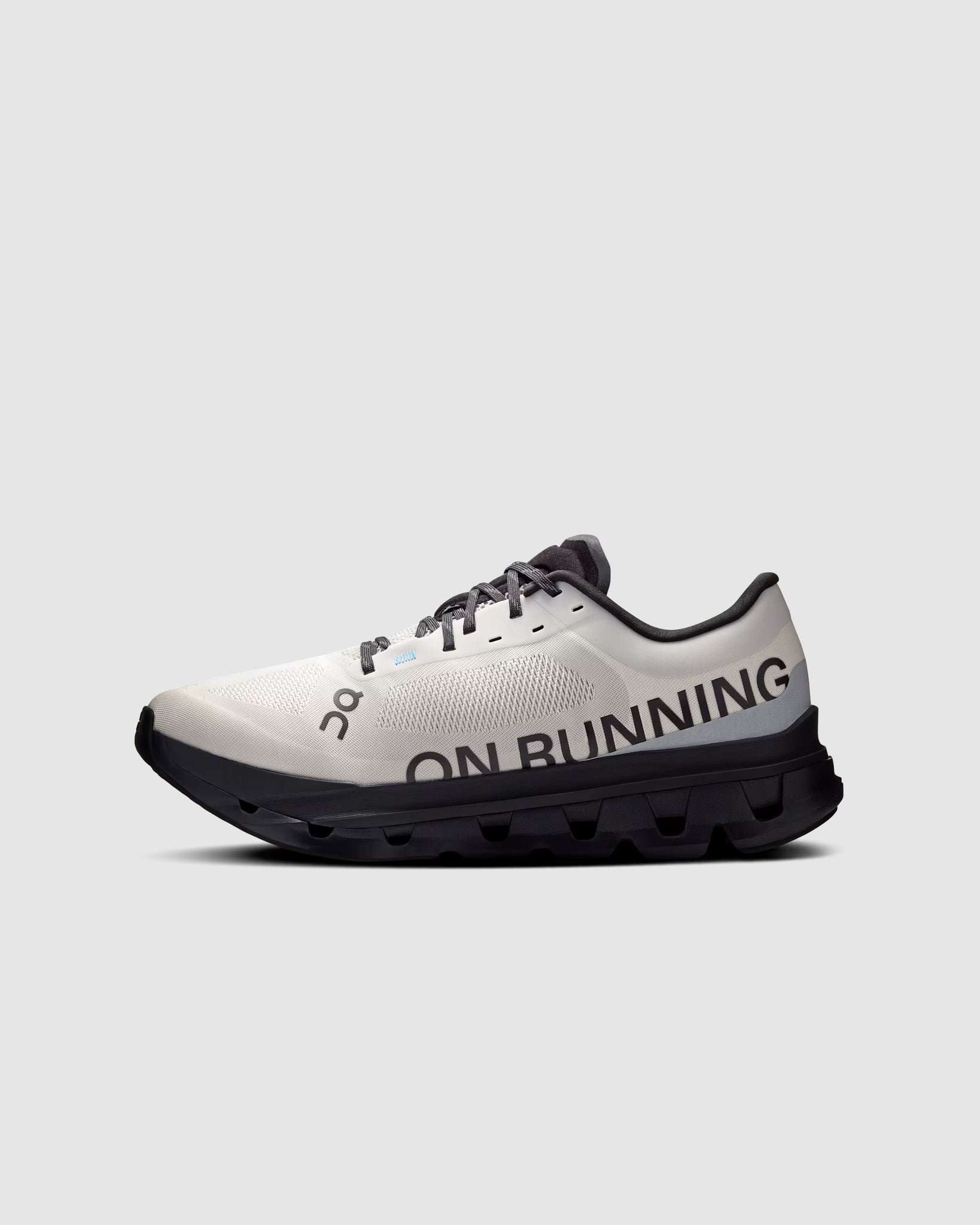 Cloudflow 5 - Glacier/Black