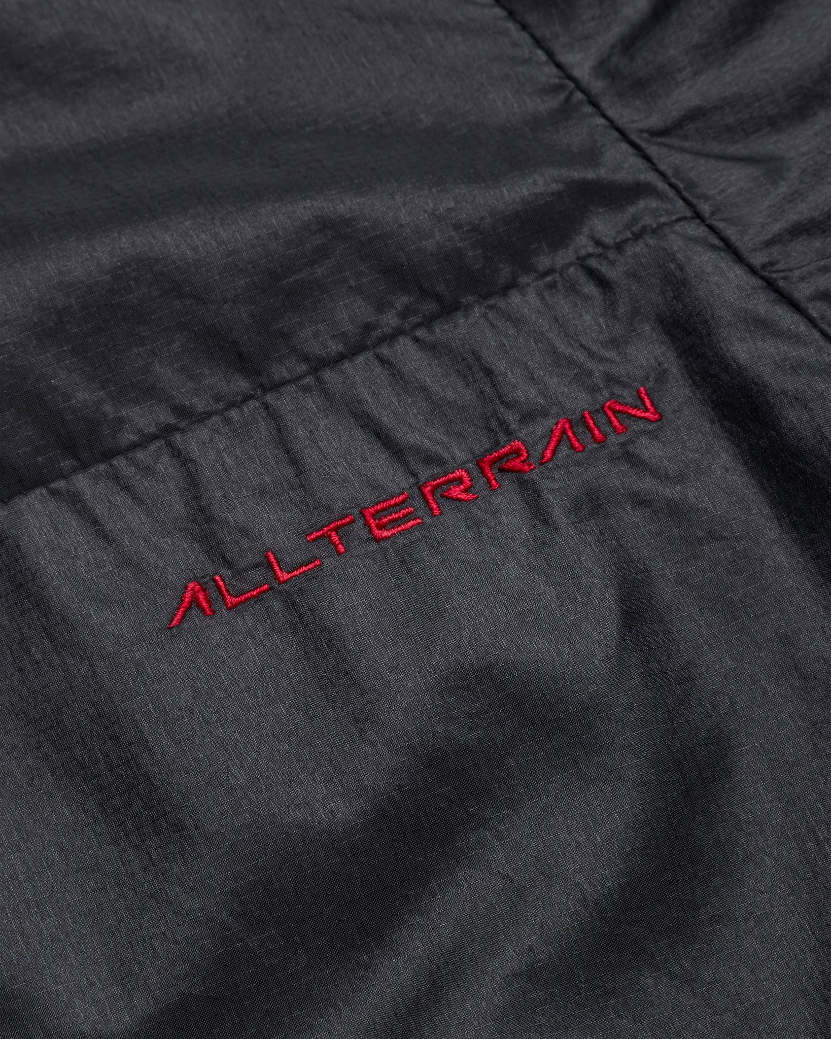 Descente Allterrain x JJJJound Reversible Jacket - Black/Charcoal