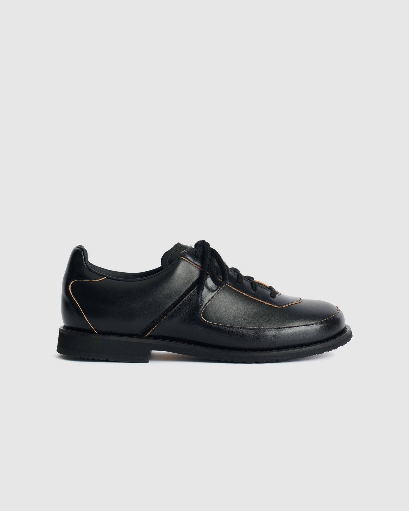 Ten Pin Shoe - Black Strike Leather