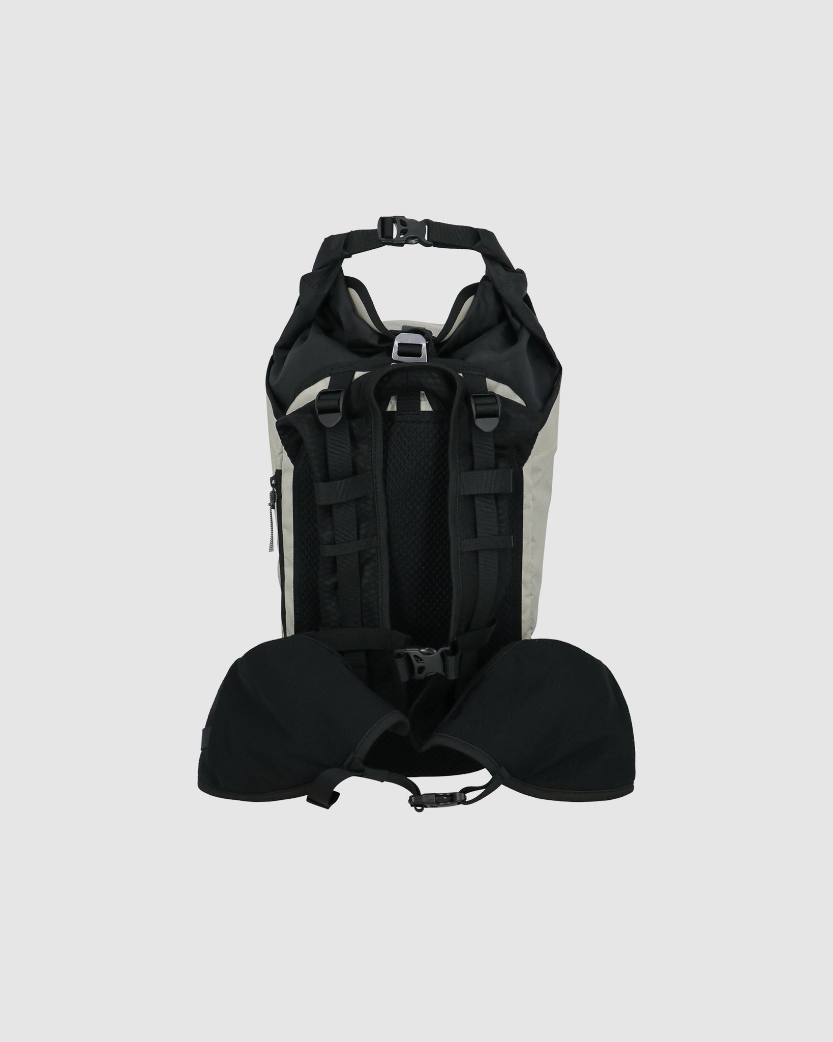 Testudo Technical Shell Backpack - Beige Black